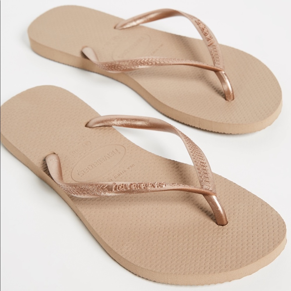 EUC Gold Havaianas